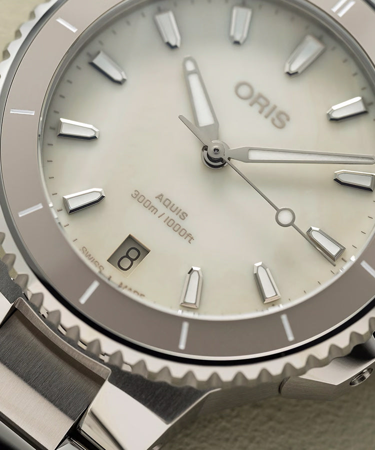 Relógio Oris Aquis Date 36,5mm