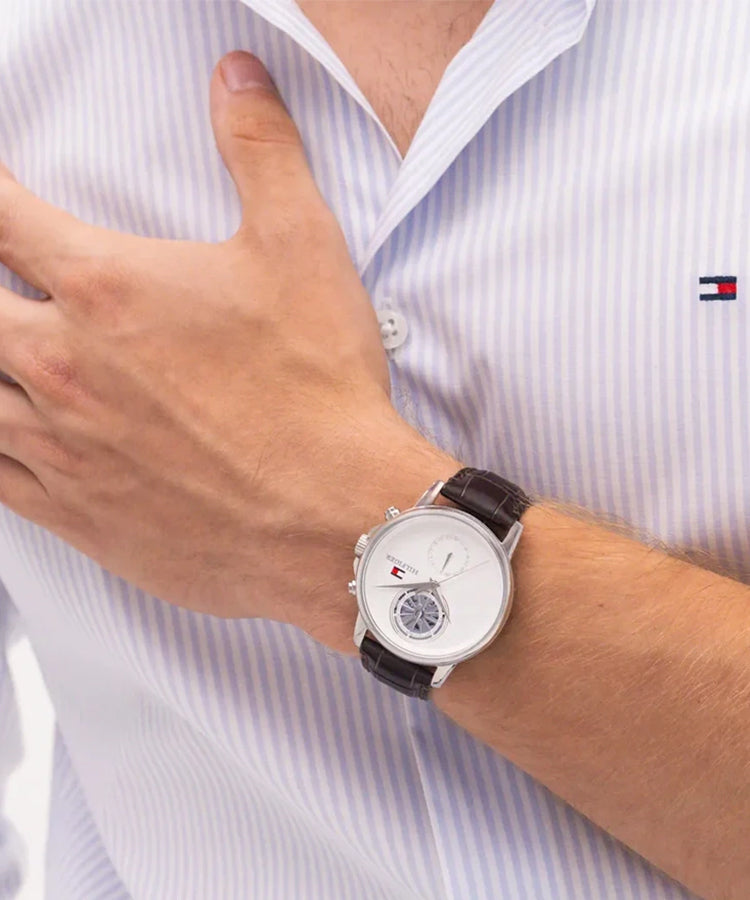 Relógio Tommy Hilfiger Homem Multifunções Aço e Pele