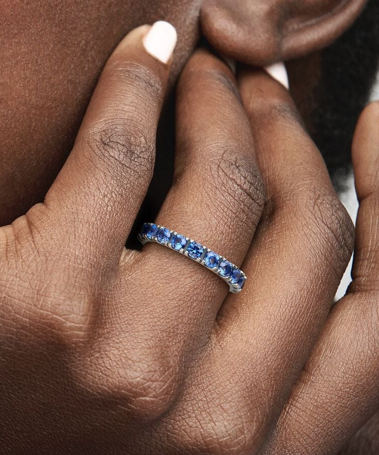 Anel Pandora Sparkling Row Eternity