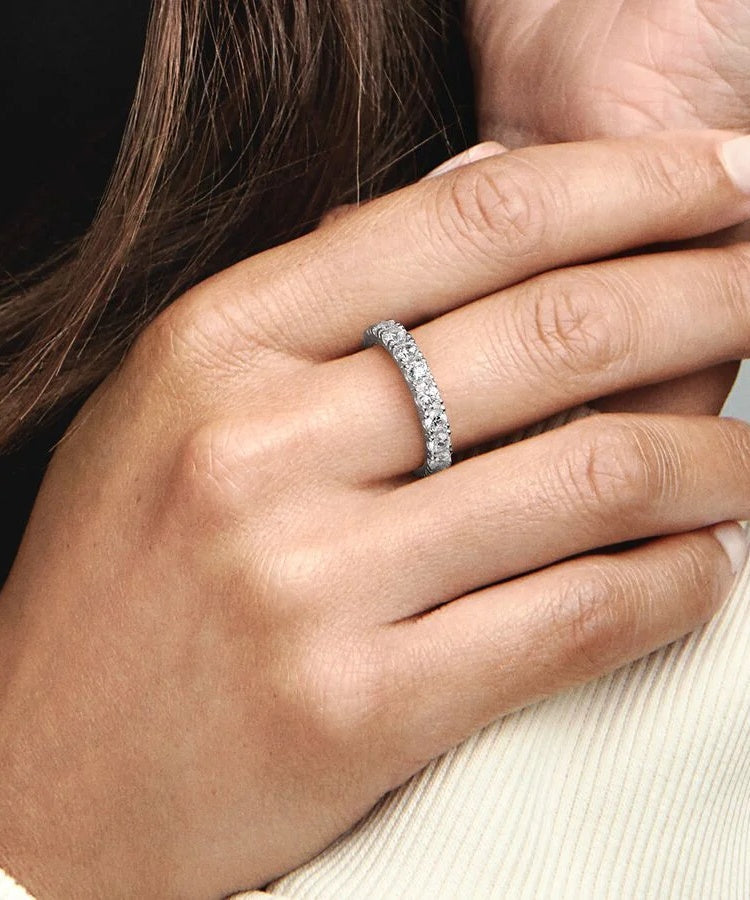 Anel Pandora Sparkling Row Eternity