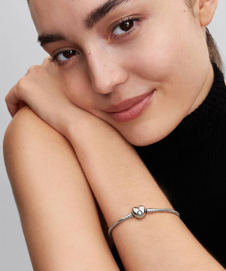 Pulseira Pandora Moments Silver Heart