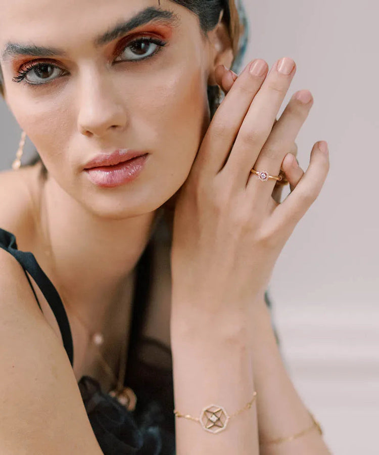 Anel Monseo Solitaire Ouro e Diamantes