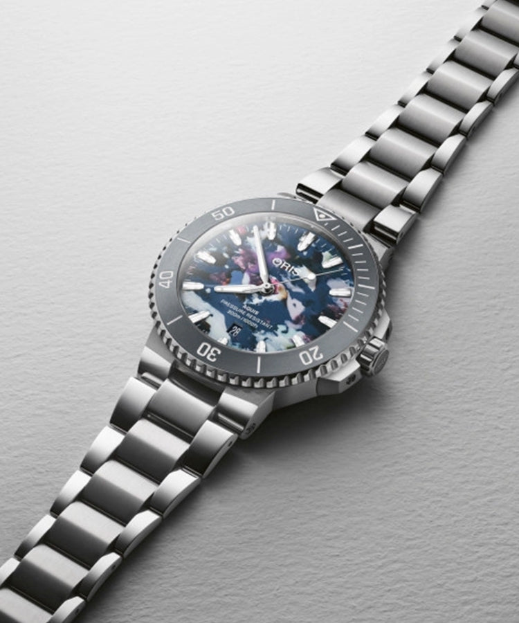 Relógio Oris Aquis Date Upcycle 43,5mm