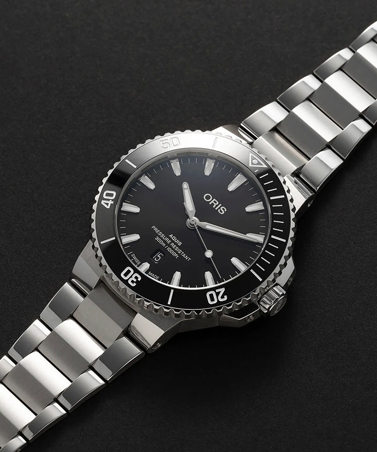 Relógio Oris Aquis Date