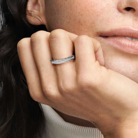 Anel Pandora Signature I-D  Pavé