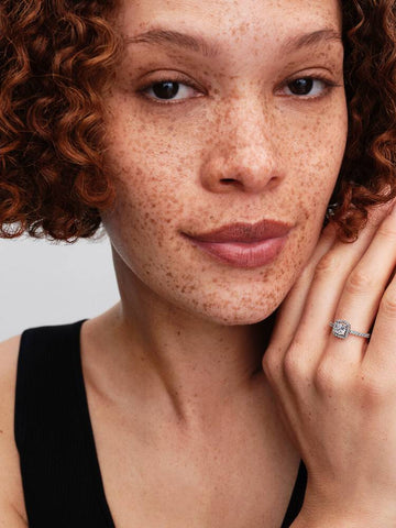 Anel Pandora Auréola Quadrada Brilhante