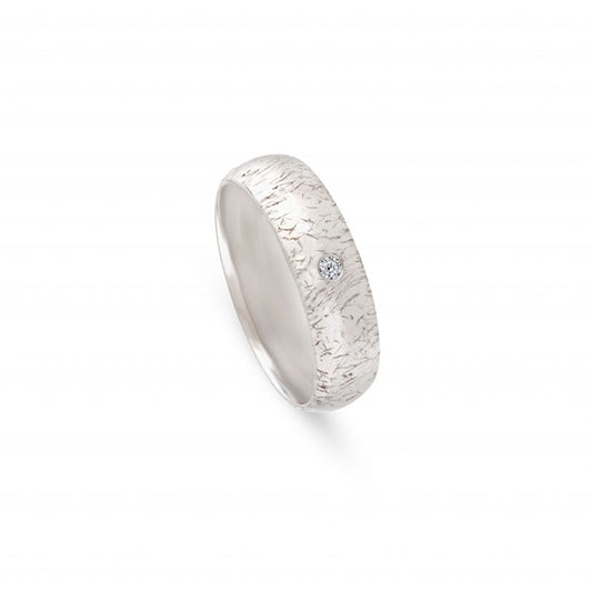 Aliança de casamento ouro branco riscado com diamante