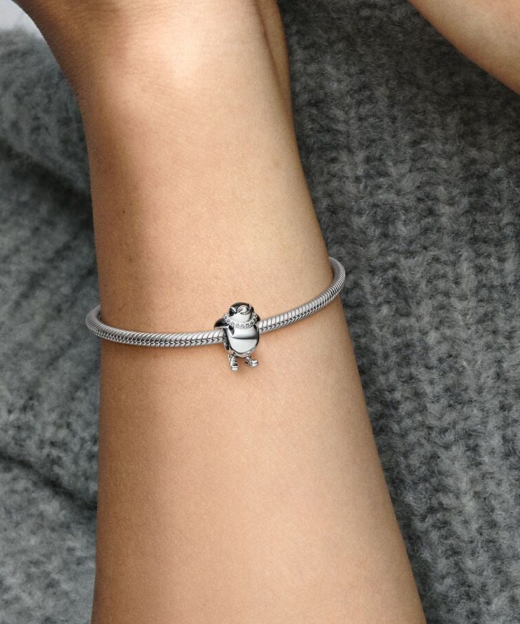 Conta Pandora Skiing Penguin