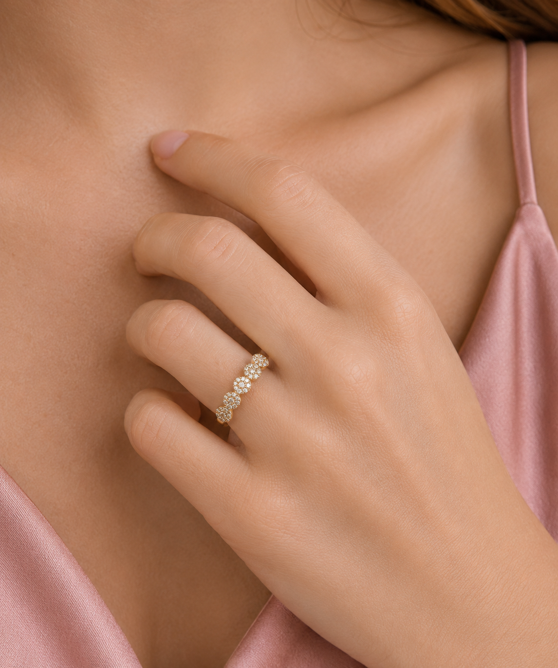 Anel ouro amarelo com Diamantes Naturais