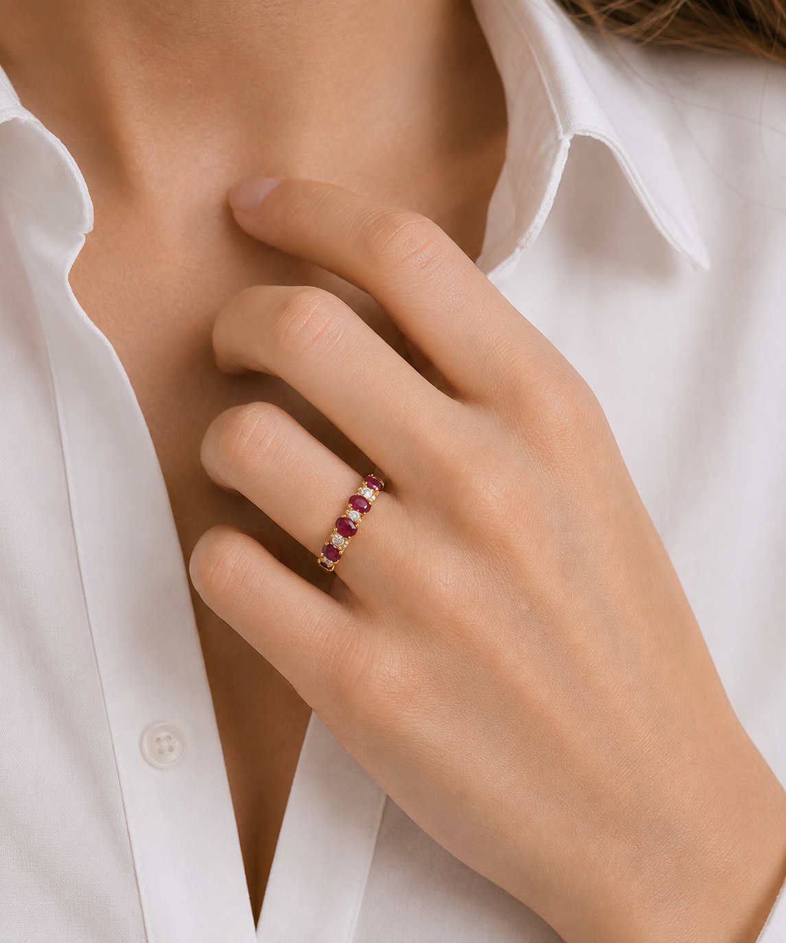 Anel ouro amarelo com Diamantes e Rubis Naturais