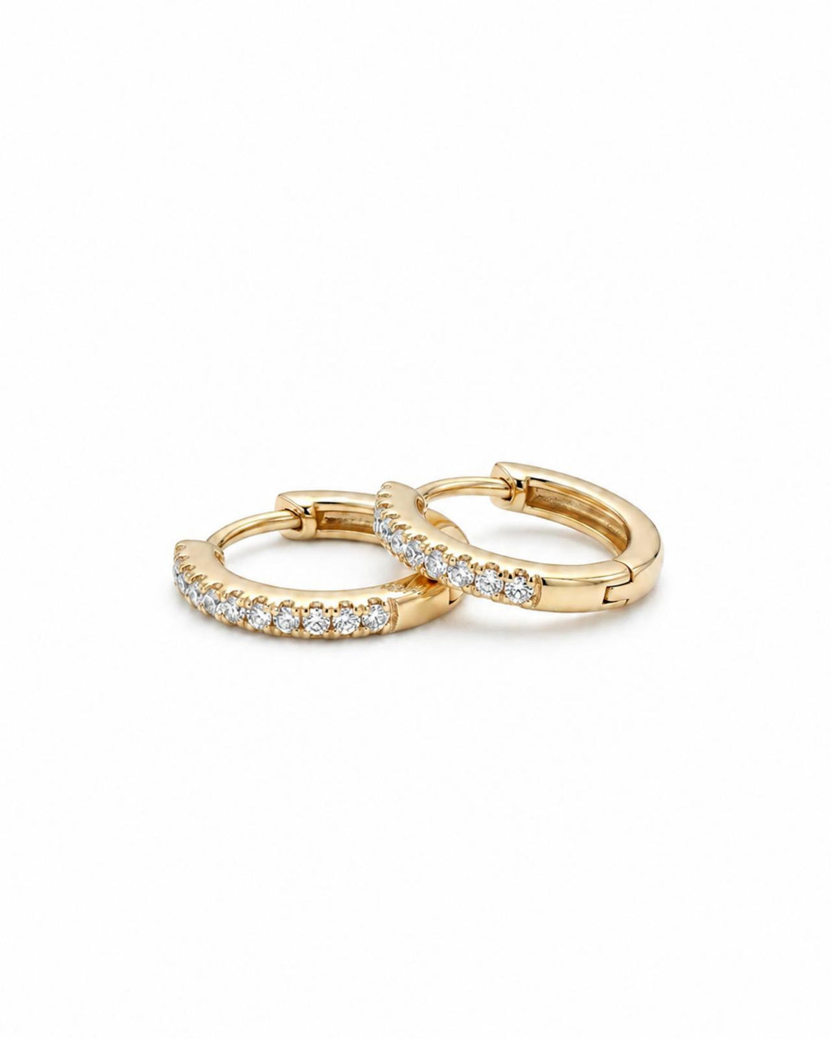Argolas ouro 800 e diamantes naturais