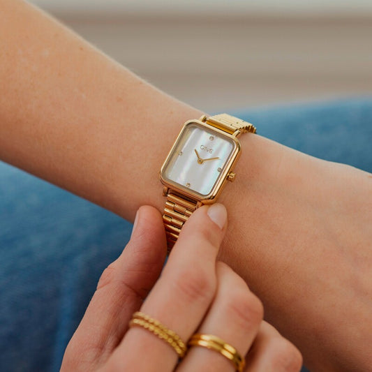 Relógio One Fame Gold