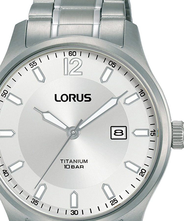 Relógio Lorus Sport de Titânio e Bracelete Prateada