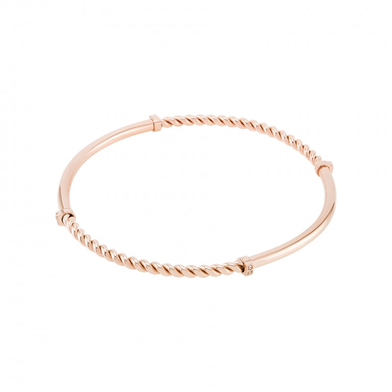 Escrava One Rosen Circle