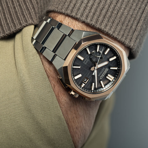 Relógio Seiko Astron GPS Solar SSJ014J1 Bisel Rosé